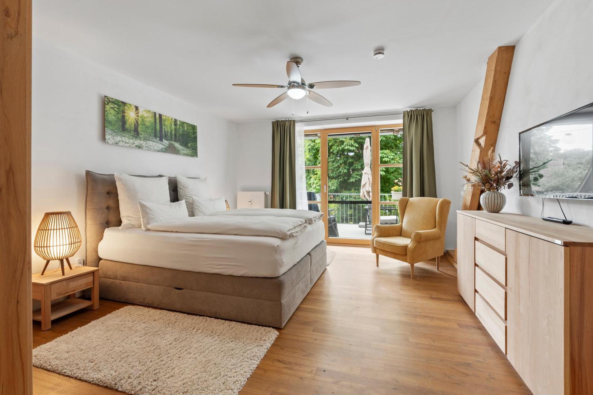 Fe Wo Brunnen - 120 Qm - Ruhige Lage - Viel Natur- Komfortabel - Grosser Balkon Und Garten - 3D Rundgang Verfuegbar 梅明根 外观 照片
