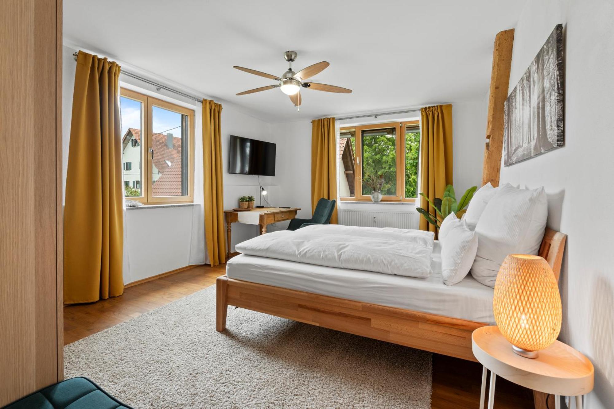 Fe Wo Brunnen - 120 Qm - Ruhige Lage - Viel Natur- Komfortabel - Grosser Balkon Und Garten - 3D Rundgang Verfuegbar 梅明根 外观 照片